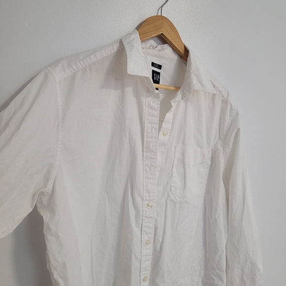 GAP The Big Shirt Crisp White Button Down Size Medium Oversized Relaxed Fit - Picture 3 of 7